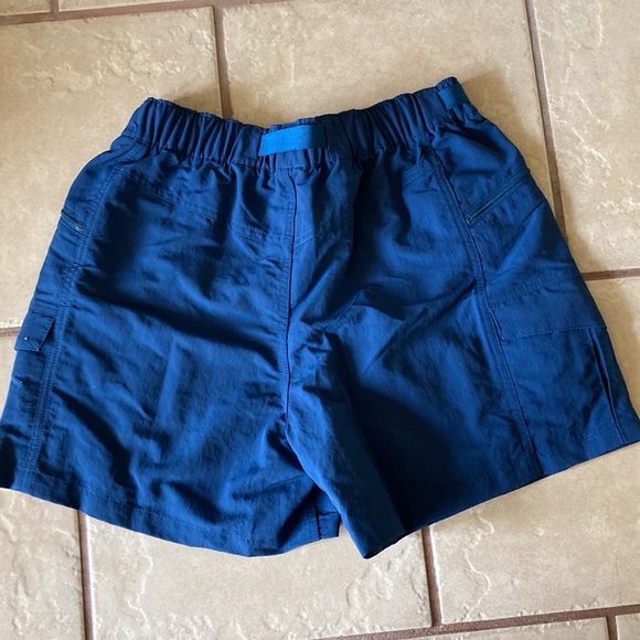 New Patagonia W's Outdoor Everyday Shorts Tidepool Blue M - Picture 4 of 11